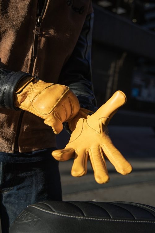 Fuel United Gloves_MoFa Lounge Künzelsau Hohenlohe 7