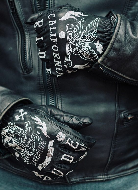 Rude Riders Tattoo Gloves Black Blue MoFa Lounge Künzelsau Hohenlohe Baden Württemberg 3