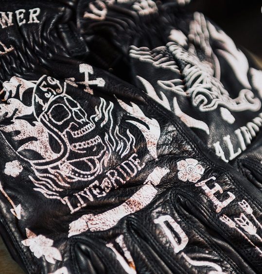 Rude Riders Tattoo Gloves Black Blue MoFa Lounge Künzelsau Hohenlohe Baden Württemberg 4
