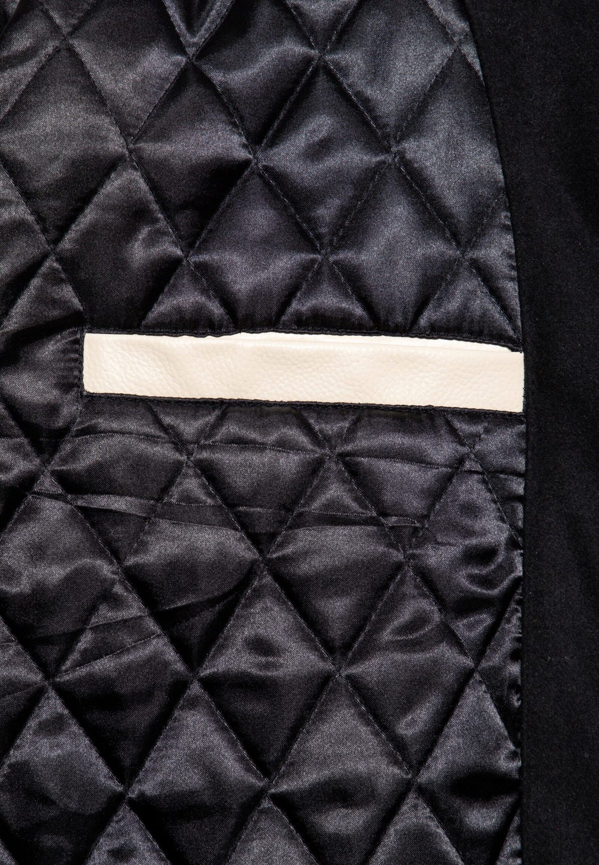 King Kerosin COLLEGE-JACKE »DETROIT MoFa Lounge Künzelsau Hohenlohe Baden Württemberg 5