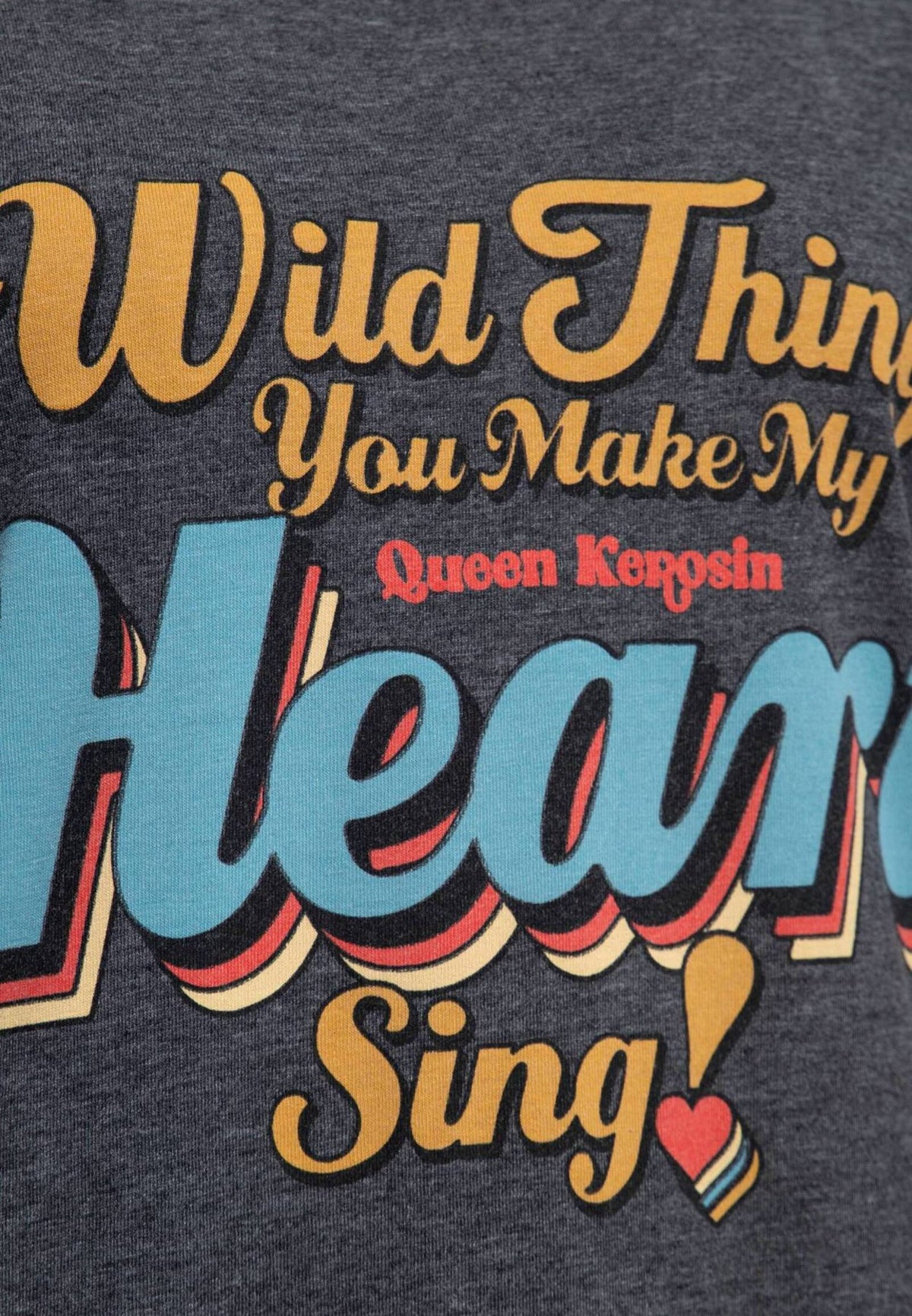 Queen King Damen Enzymwash T-Shirt Wild Thing MoFa-Lounge-Kuenzelsau-Hohenlohe-Baden-Wuerttemberg 3
