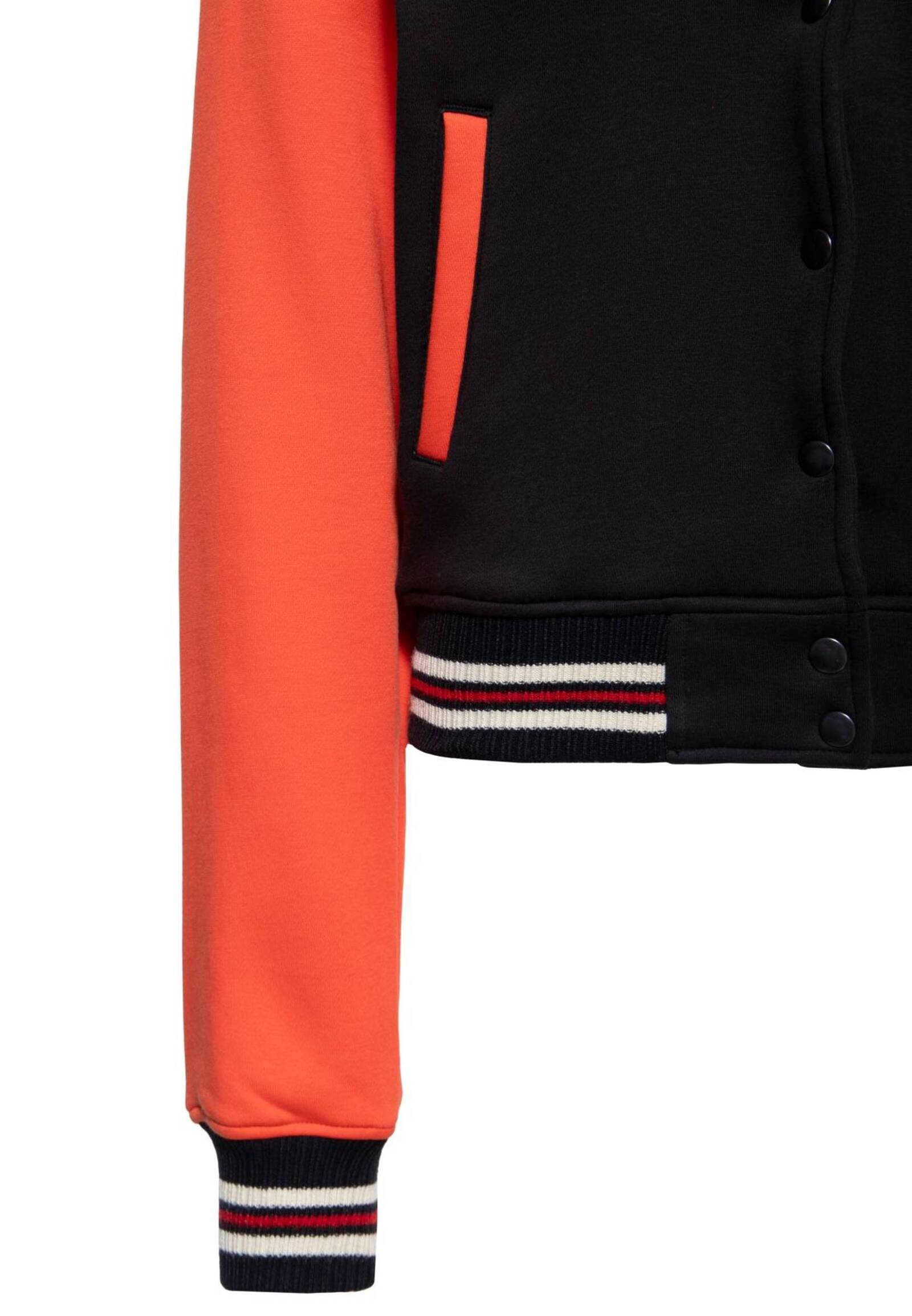 Queen Kerosin Damen college Jacket Wild Rebel MoFa Lounge Künzelsau Hohenlohe Baden Württemberg 3