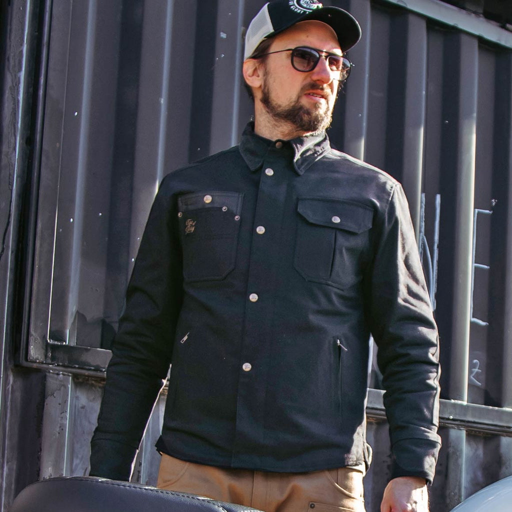 Age of Glory Runaway Riding Shirt Black MoFa Lounge Künzelsau Hohenlohe Baden Württemberg