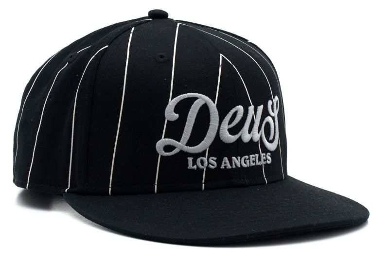 Deus Ex Machina Alvia Cap Black MoFa Lounge Künzelsau Hohenlohe Baden Württemberg
