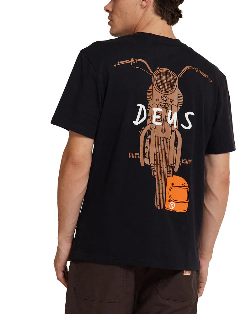 Deus ex Machina Frontage Tee MoFa Lounge Künzelsau Hohenlohe Baden Württemberg 1 (6)