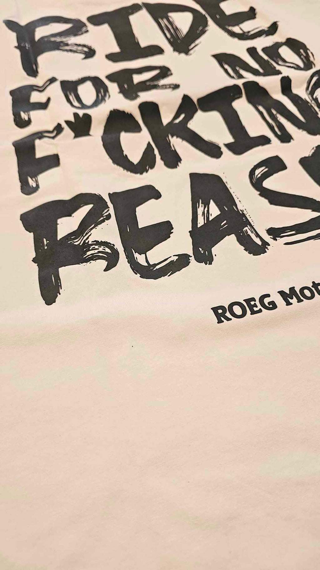 Roeg Kane plain t-shirt with Mofa Lounge Künzelsau Hohenlohe Baden Württemberg 3