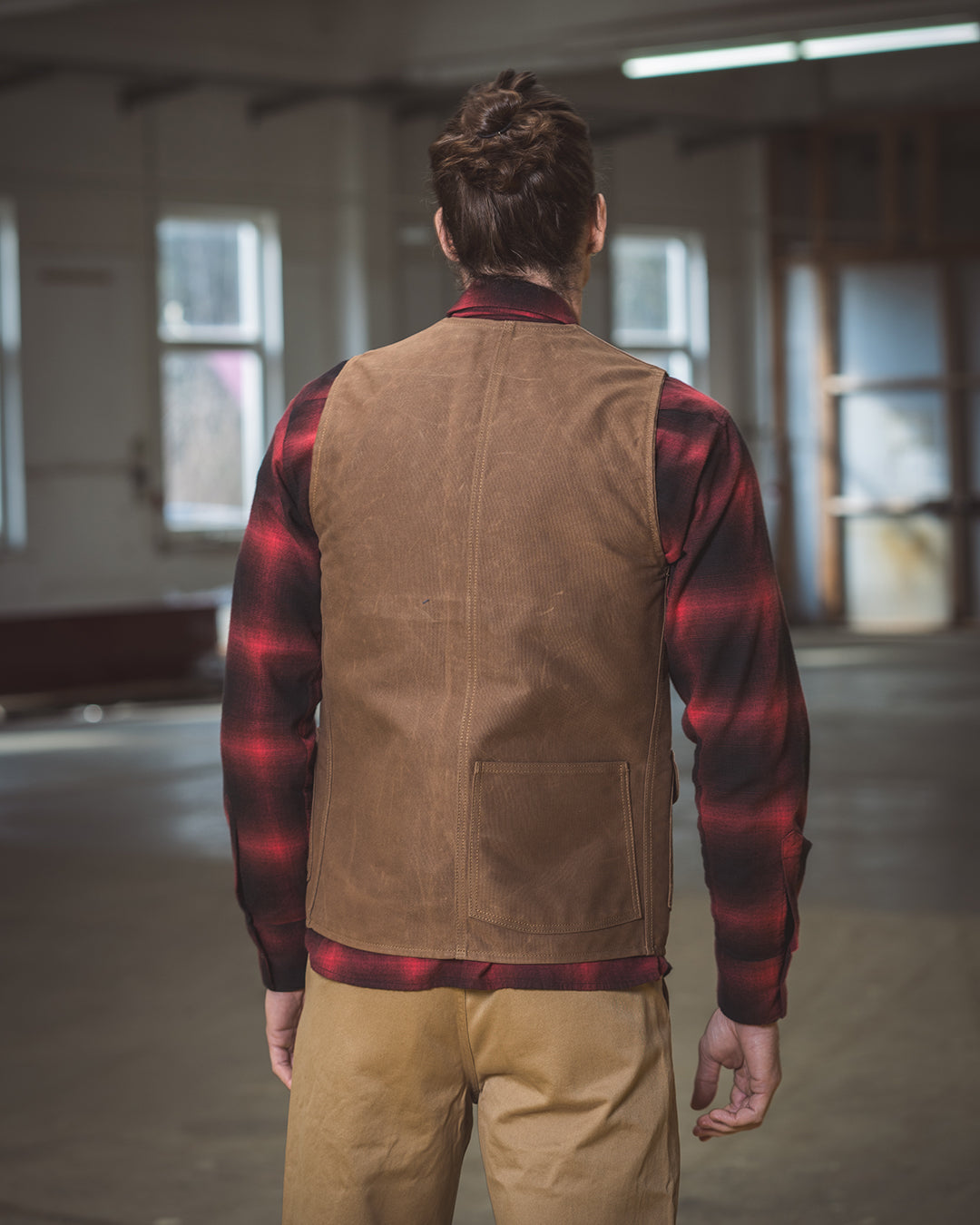 Pike Brothers 1928 Hunting Vest Waxed Sand MoFa Lounge Künzelsau Hohenlohe Baden Württemberg 1