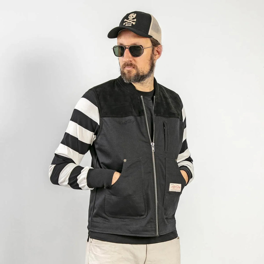 Age of Glory Cabin Vest Black MoFa Lounge Künzelsau Hohenlohe Baden Württemberg 1