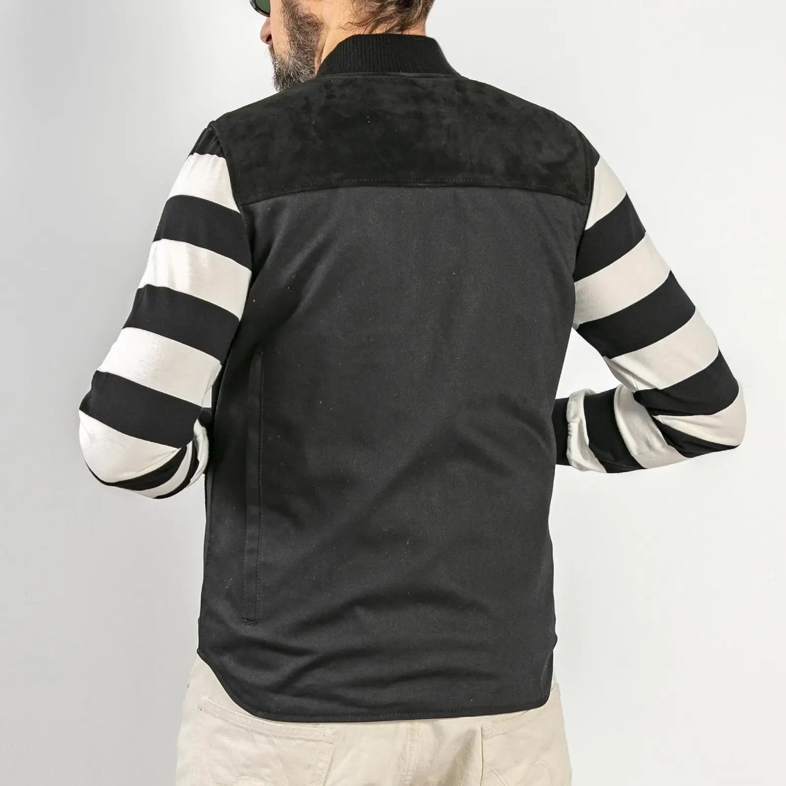 Age of Glory Cabin Vest Black MoFa Lounge Künzelsau Hohenlohe Baden Württemberg 4