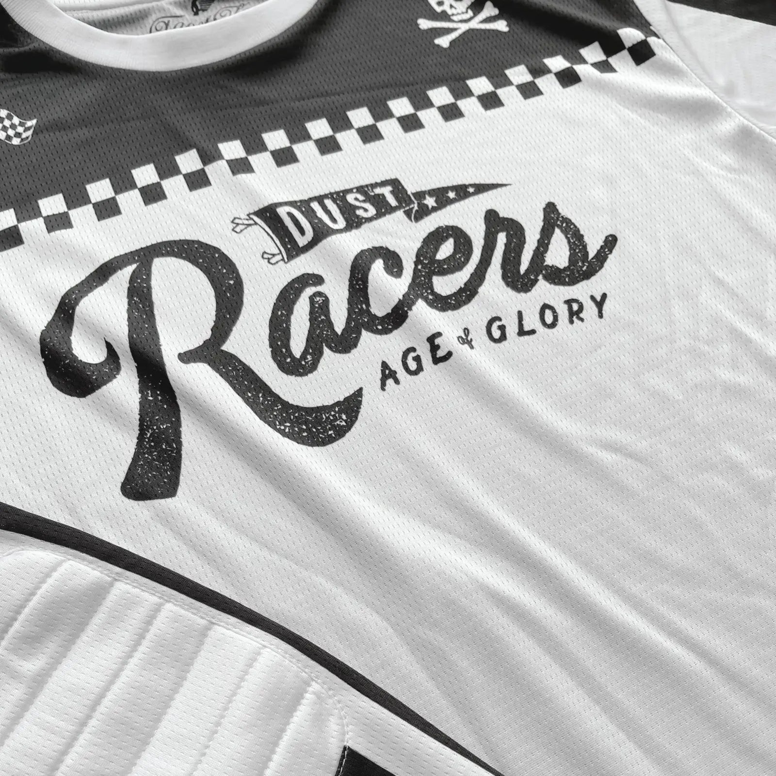 Age of Glory Racers Mesh Jersey White Black – Olive Green MoFa Lounge Künzelsau Hohenlohe Baden Württemberg 2