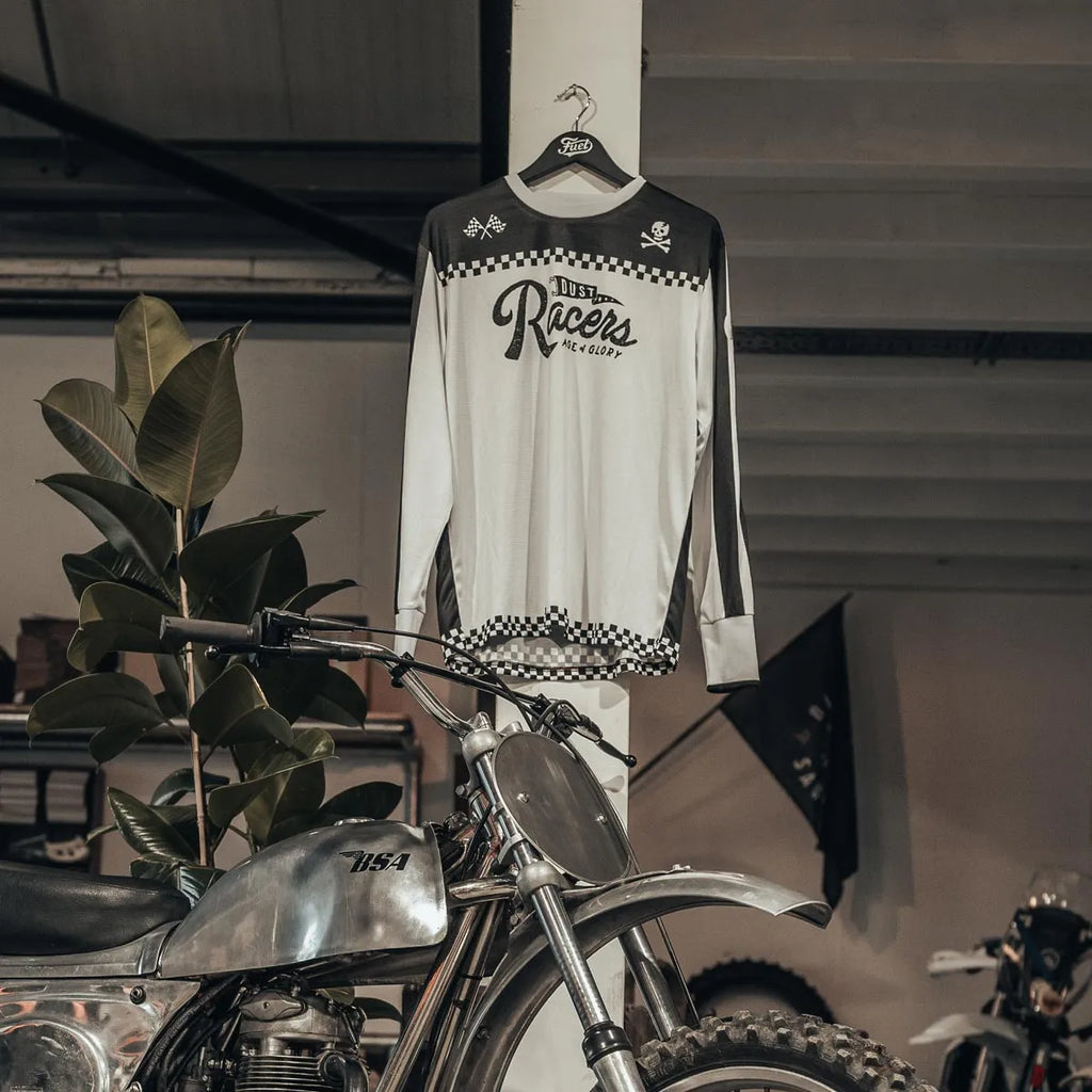 Age of Glory Racers Mesh Jersey White Black – Olive Green MoFa Lounge Künzelsau Hohenlohe Baden Württemberg 3