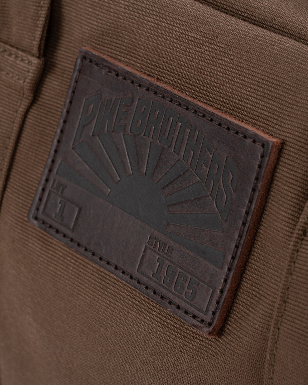 Pike Brothers 1965 D-Bag Medium Waxed Khaki MoFa Lounge Künzelsau Hohenlohe Baden Württemberg 2