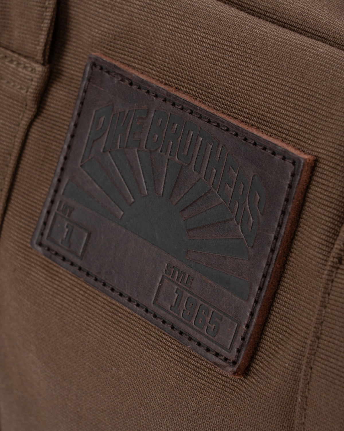 Pike Brothers 1965 D-Bag Medium Waxed Khaki MoFa Lounge Künzelsau Hohenlohe Baden Württemberg 2