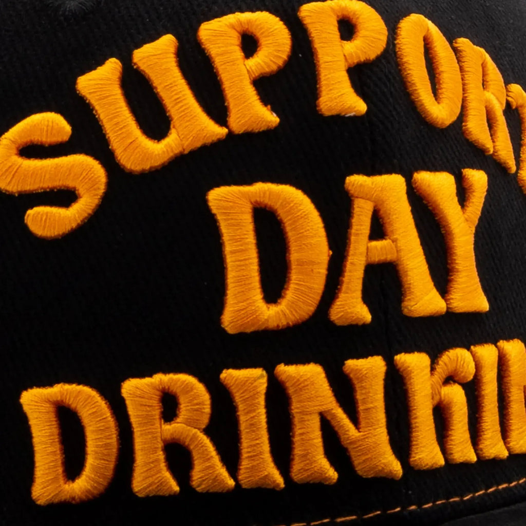 King Kerosin Flatbrim Cap «Support Day Drinking» MoFa Lounge Künzelsau Hohenlohe Baden Württemberg 6