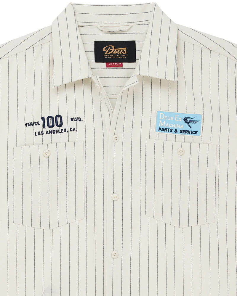 Deus ex Machina Forecourt Stripe Shirt MoFa Lounge Künzelsau Hohenlohe Baden Württemberg 3