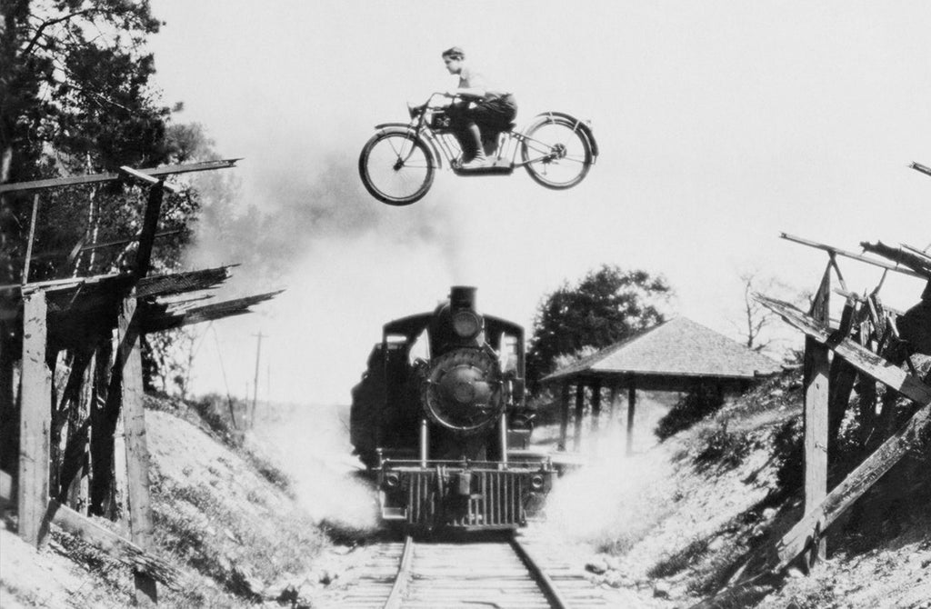 Oil_can_Grooming_Iron_Horse_Bike_Jump_Train