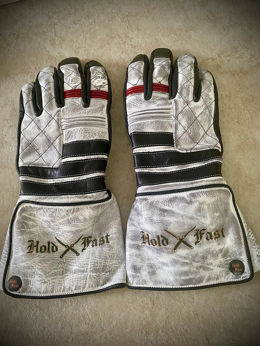 Hold Fast SHIRO ONI WEISSE LEDERHANDSCHUHE